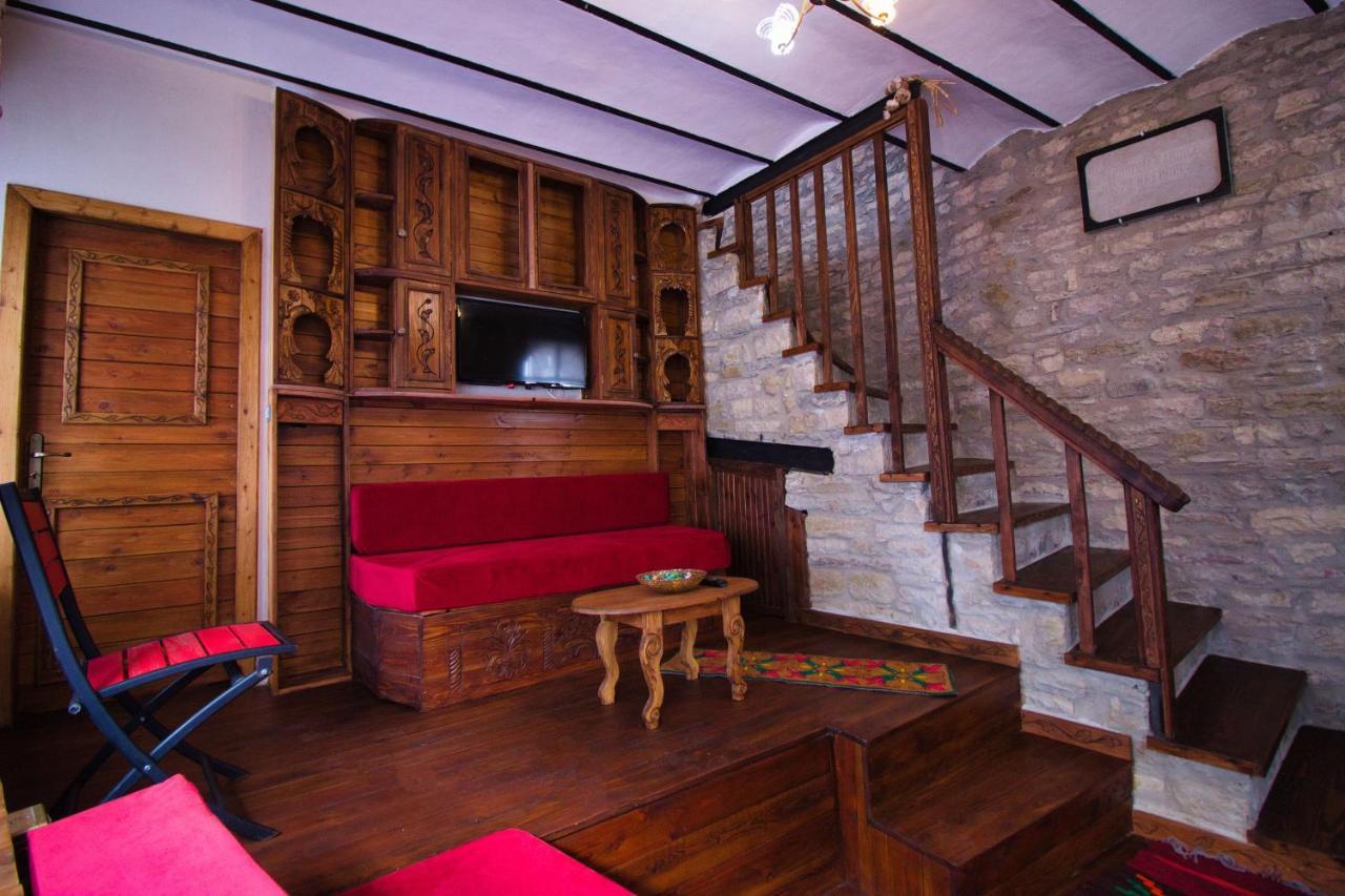 Gjirokastër Duplex Apartment Kandile מראה חיצוני תמונה