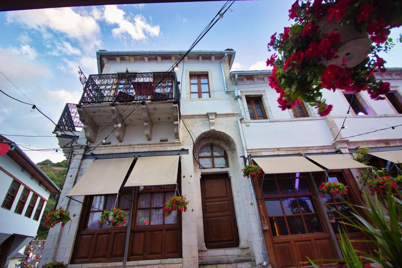 Gjirokastër Duplex Apartment Kandile מראה חיצוני תמונה